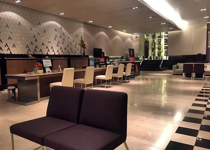 Comfortable Studio, Walk To Bts, Free Wi-fi, Great Location Апартаменты *