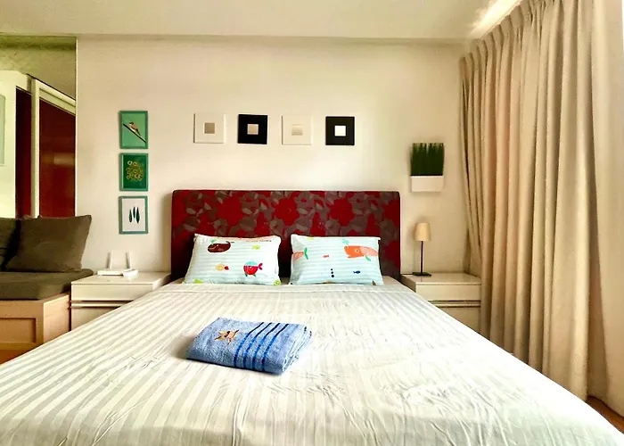 Comfortable Studio, Walk To Bts, Free Wi-fi, Great Location Апартаменты *