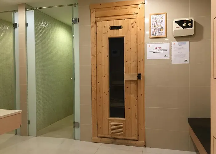 Comfortable Studio, Walk To Bts, Free Wi-fi, Great Location Бангкок