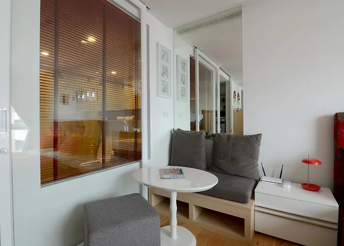 Comfortable Studio, Walk To Bts, Free Wi-fi, Great Location Appartamento Bangkok