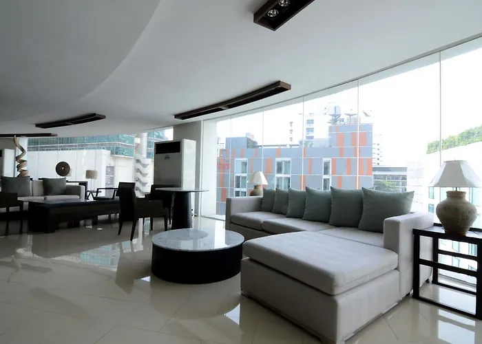 Comfortable Studio, Walk To Bts, Free Wi-fi, Great Location *